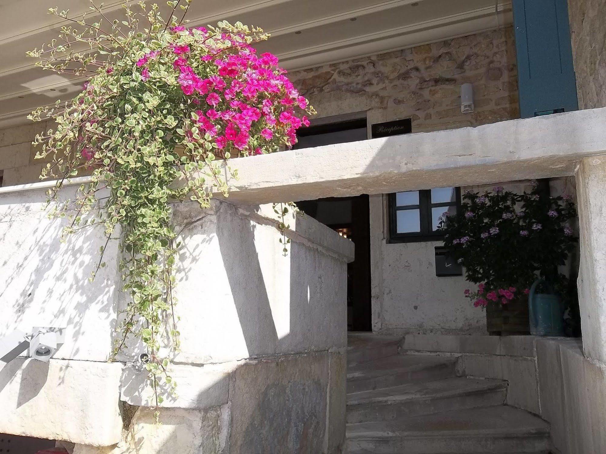 Hôtel Restaurant D'Arc Arc-sur-Tille Exterior foto